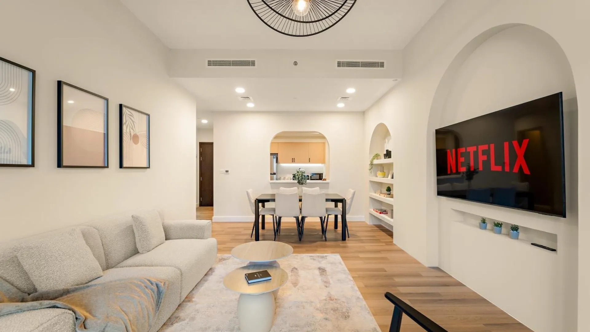 Elegant 3Br - Stunning Burj Khalifa View Apartment Dubai