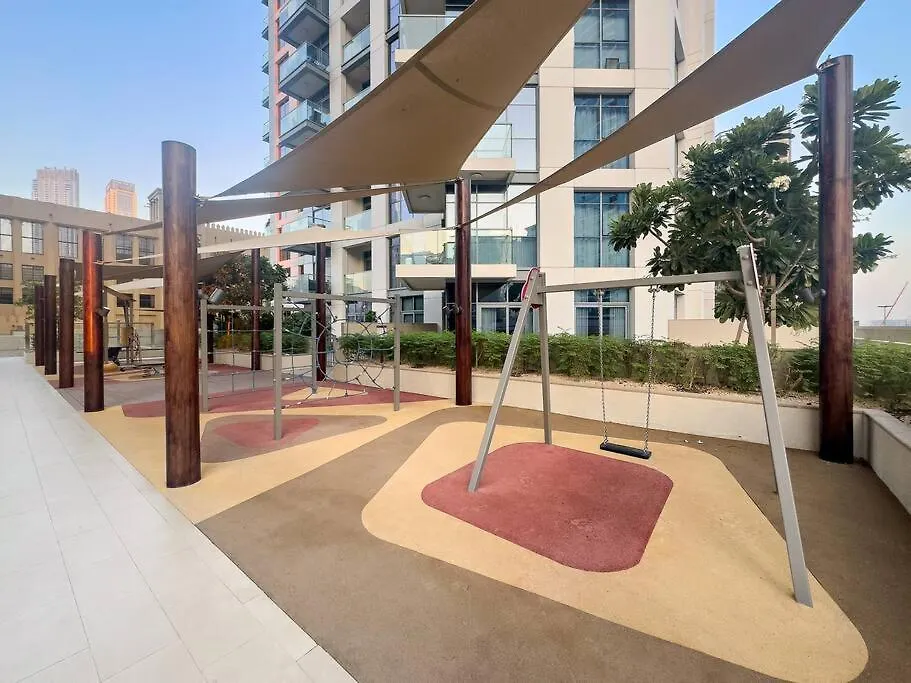 Elegant 3Br - Stunning Burj Khalifa View Apartment Dubai