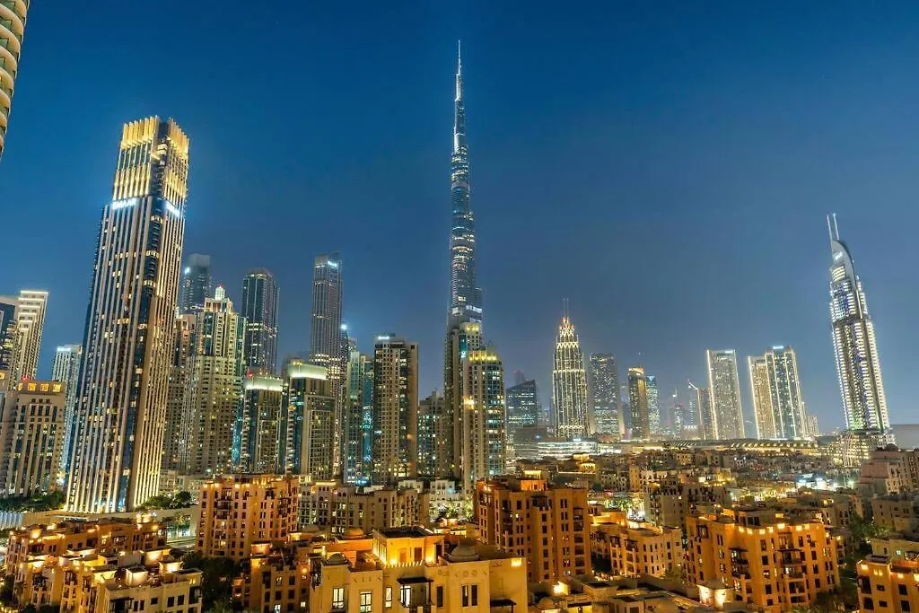 Elegant 3Br - Stunning Burj Khalifa View Apartment Dubai